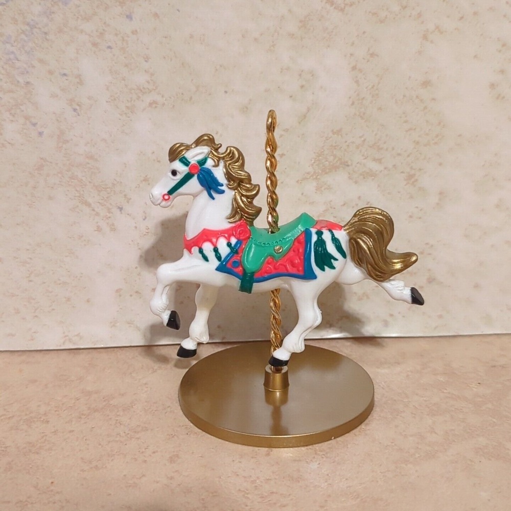 NEW! Hallmark Ornament 1989 - Carousel Horses - 5 Piece Set VTG LOT COMPLETE! - Picture 2 of 5
